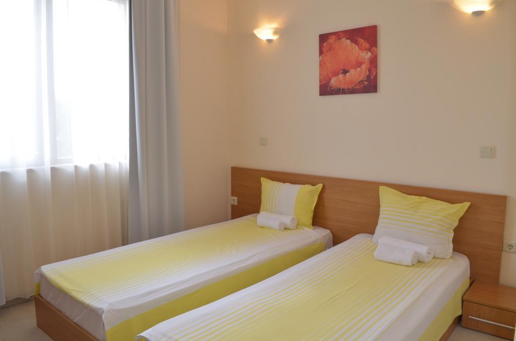 Bay Apartments Созополь Экстерьер фото
